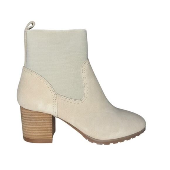 Brand New Violet & Red Women's 8 Tan Loaded Knit Cuffed Ankle Bootie Boots - Picture 1 of 10
